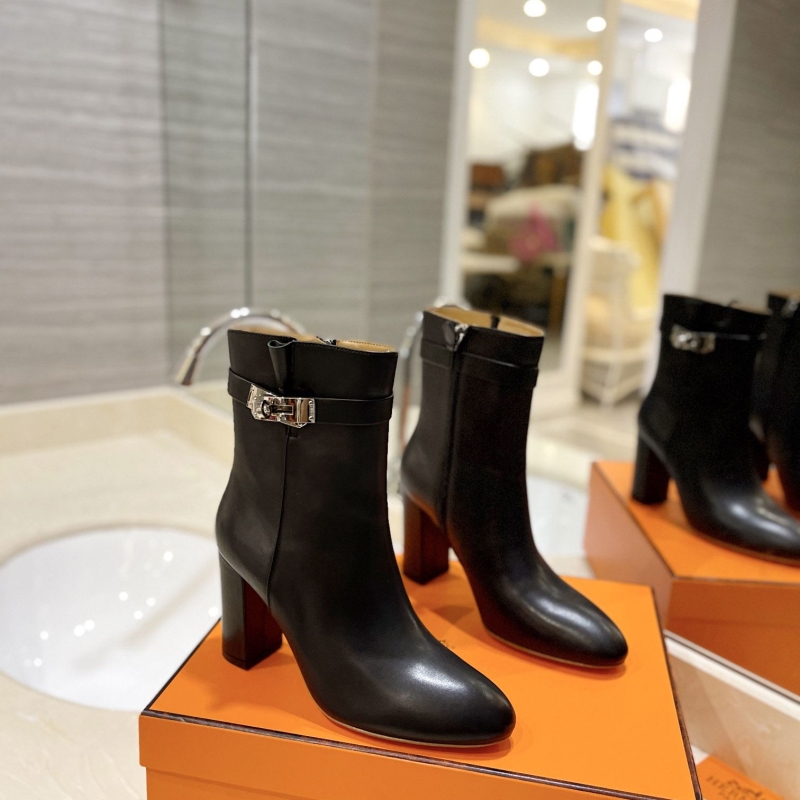 H**mes boots